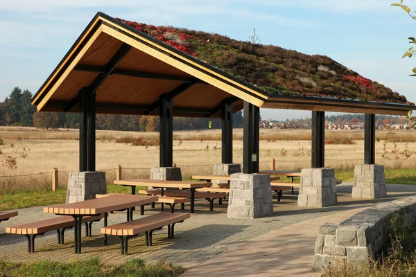 Recreational & picnic area shelter. — Stock Photo, Image