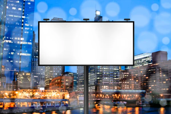 Billboard s pozadím město noci — Stock fotografie