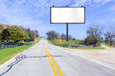 ülke yolda billboard