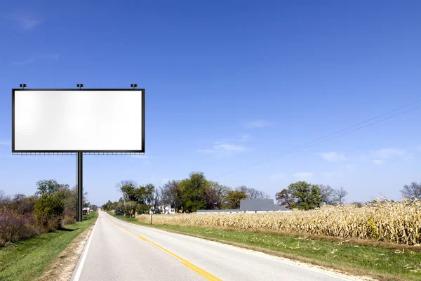 Рекламний щит на дорозі — стокове фото