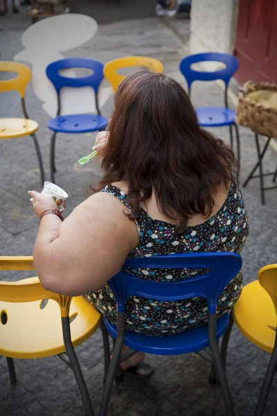 Vrouwelijke overgewicht — Stockfoto