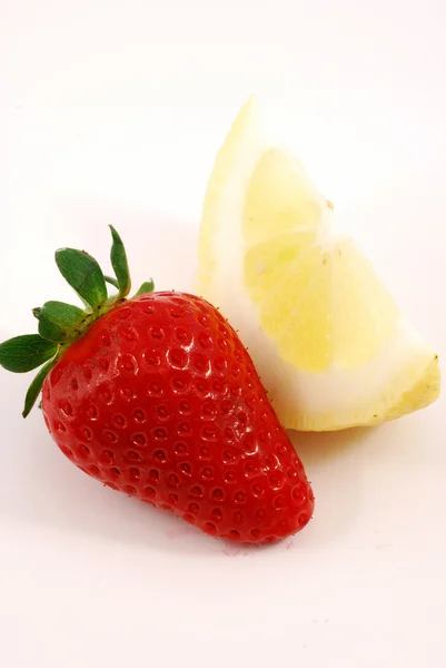Strawberry and Lemon — Stock Photo, Image
