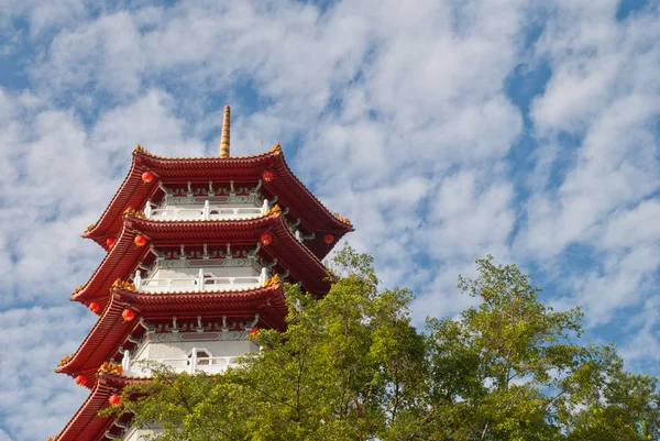 Пагода в китайському саду — стокове фото