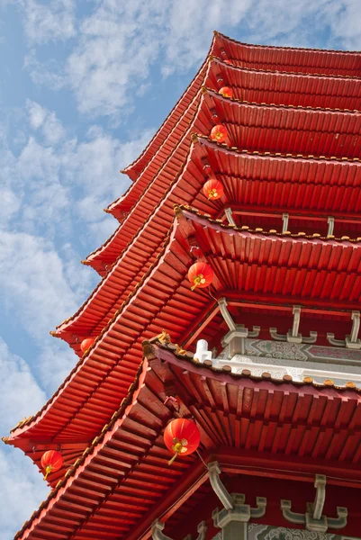 Orientální čínská pagoda věž — Stock fotografie