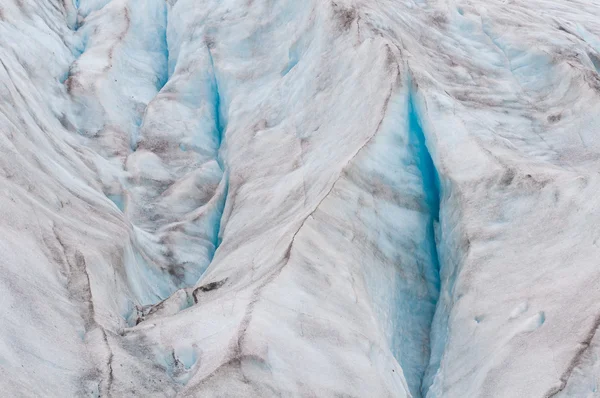 Scheuren in de ijskap van de gletsjer — Stockfoto