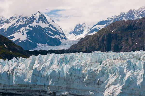 Интересные ледниковые текстуры — стоковое фото
