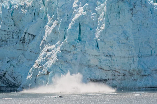 Margerie lodowiec cielenia — Zdjęcie stockowe