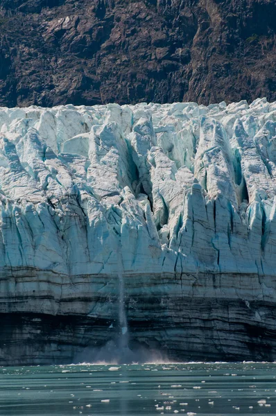 Pequeno parto glaciar — Fotografia de Stock