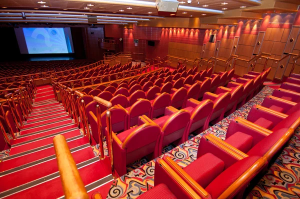 Assentos vazios no teatro — Fotografia de Stock
