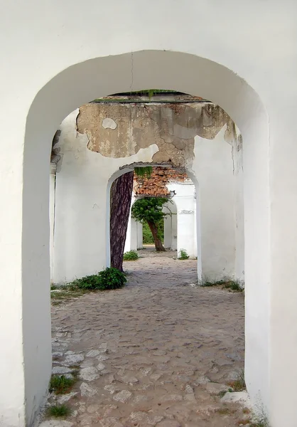 Arco antigo ruínas — Fotografia de Stock