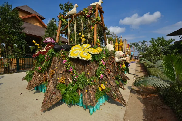 Voiture florale thaïlandaise — Photo