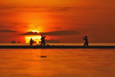 Silhouette view activity