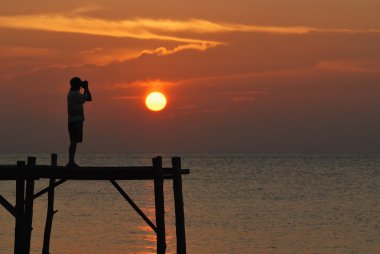 Silhouette view activity