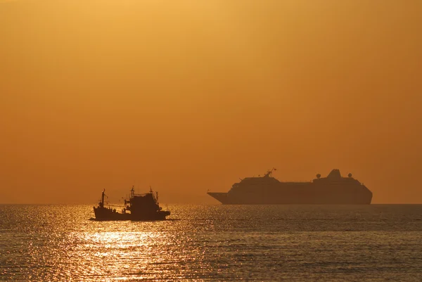 Ferry boat to samui during sunset — Stock Photo, Image