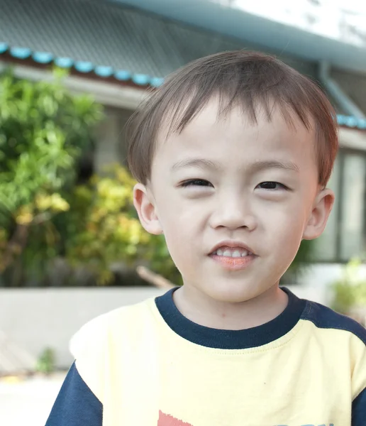 Ασιατικές παιδί πορτρέτο — Φωτογραφία Αρχείου