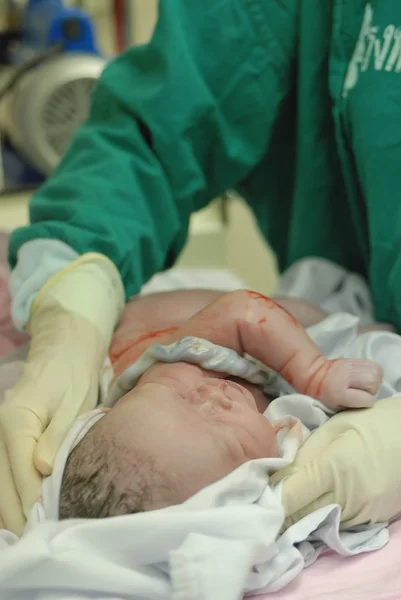 Infant in the operation room — Stock Photo, Image