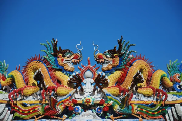 Dragon sculpture — Stock Photo, Image