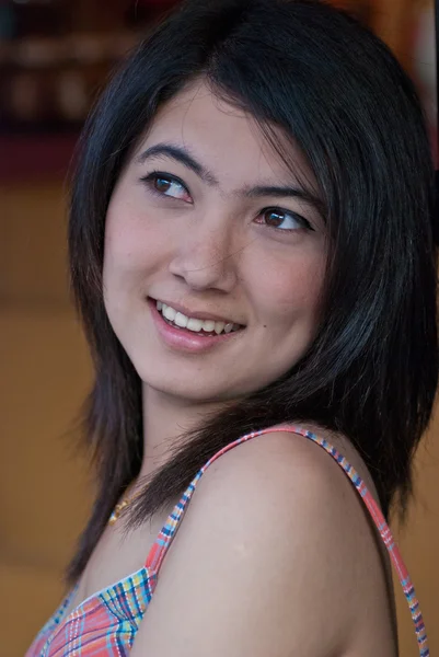 Schön asiatische Dame Porträt — Stockfoto