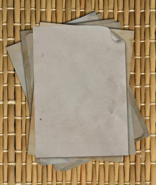 Набор пустых старых бумаг — стоковое фото