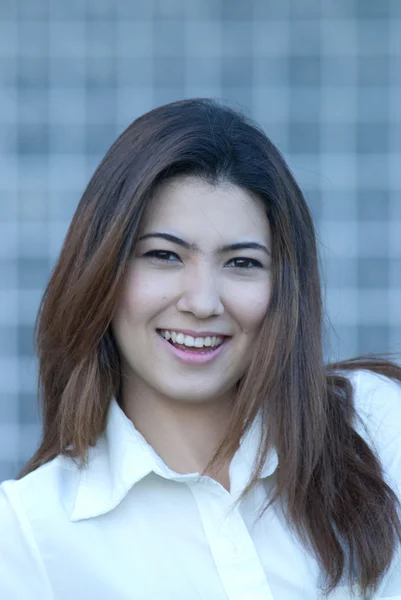 Lindo asiático joven mujer —  Fotos de Stock