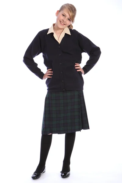 Scuola secondaria uniforme su felice adolescente ragazza — Foto Stock