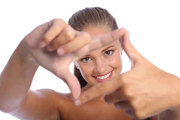 Spaß Finger Rahmen Handzeichen von glücklichen Teenager Mädchen — Stockfoto