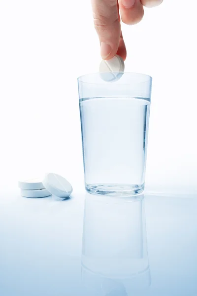 Aspirina Droped — Fotografia de Stock