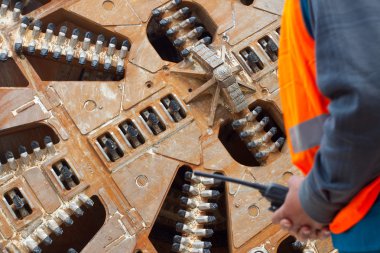 Tunnel boring machine cutter head clipart