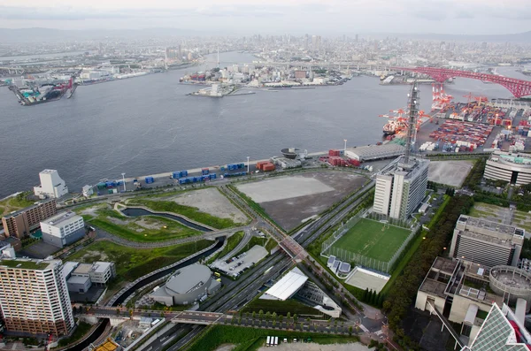 大阪のスカイラインと港エリア — ストック写真