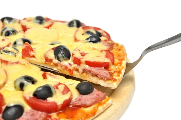 Pizza tagliata a fette — Foto Stock