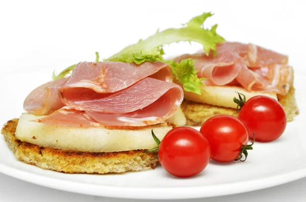 Sandwich met ham — Stockfoto