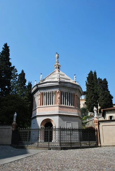 Баптистерий, Бергамо — стоковое фото