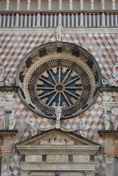 Colleoni 教堂，贝加莫 — 图库照片