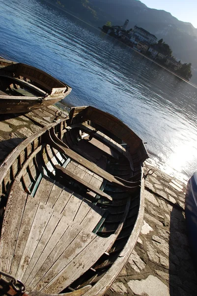 Boot auf dem Dock — Stockfoto