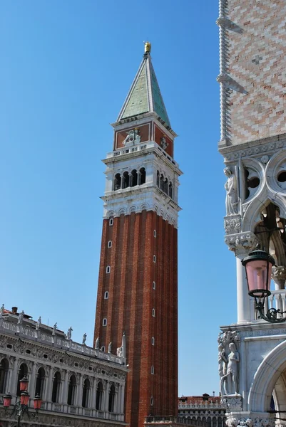 St. Mark's tower bell, Venice — Stock Photo, Image