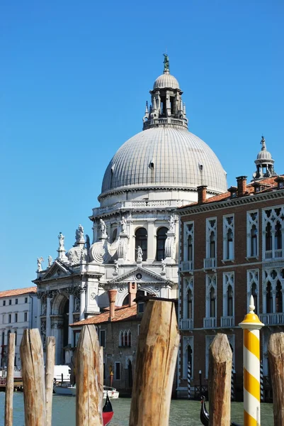 Kirche Santa Maria della Salute in Venedig — Stockfoto