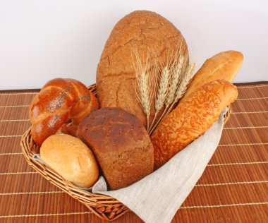 Composition of fresh bread