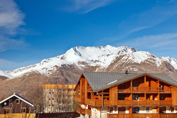 酒店在法国阿尔卑斯山 — 图库照片