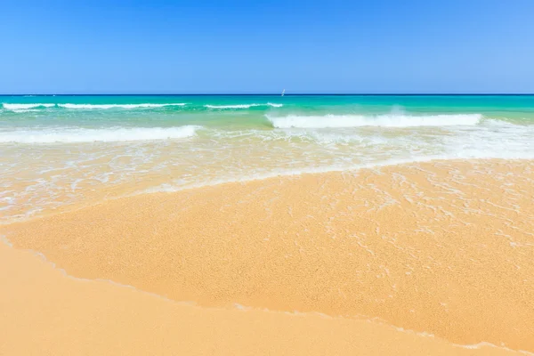 Hermosa playa del océano — Foto de Stock