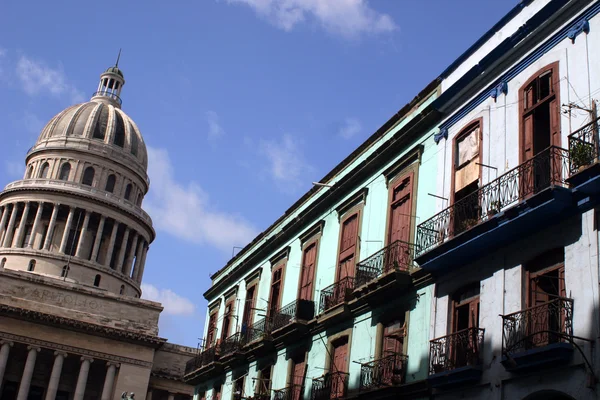 Havana balkony — Zdjęcie stockowe