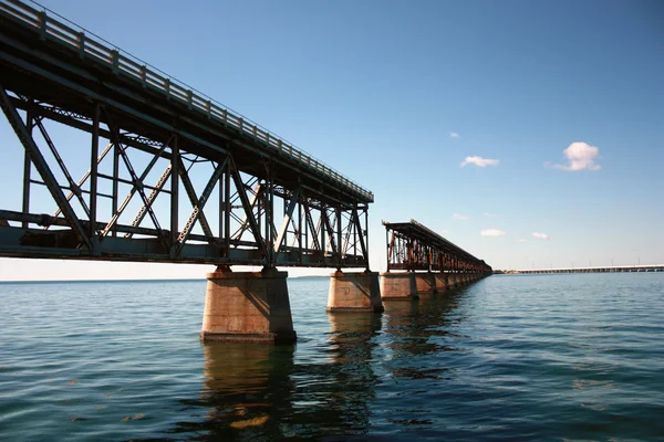 中断的铁路大桥到基韦斯特 — 图库照片