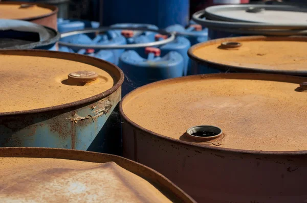 Old colored barrels for oil products — Stock Photo, Image
