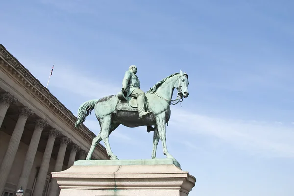 Принц Альберт статуя — стокове фото