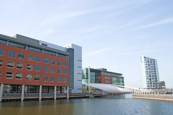 White Bridge and Dockside Offices — Stock Photo, Image