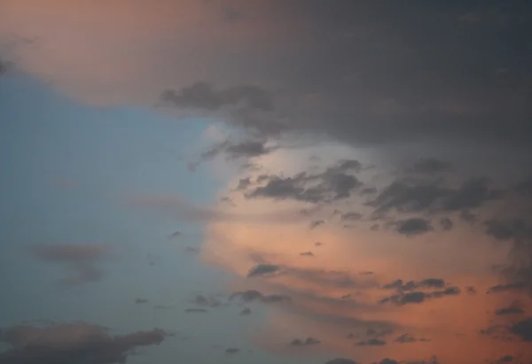 Nubes y cielo — Foto de Stock