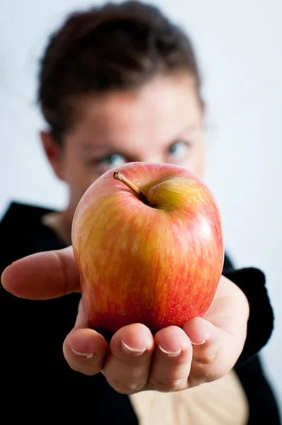 Oczy i jabłko — Zdjęcie stockowe