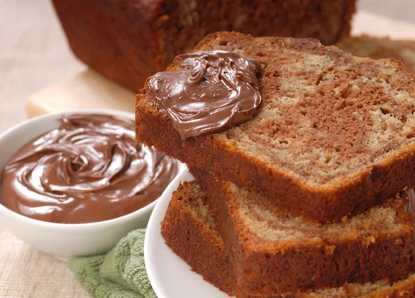 Banana and chocolate nut bread with Nutella — Stock Photo, Image