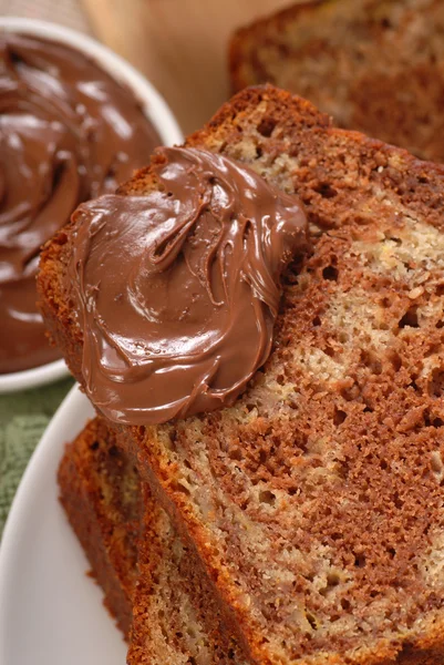Banana and chocolate nut bread with Nutella — Stock Photo, Image