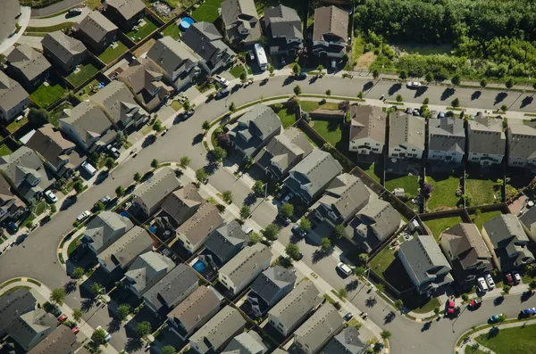 Vista aérea - Barrio de los suburbios — Foto de Stock