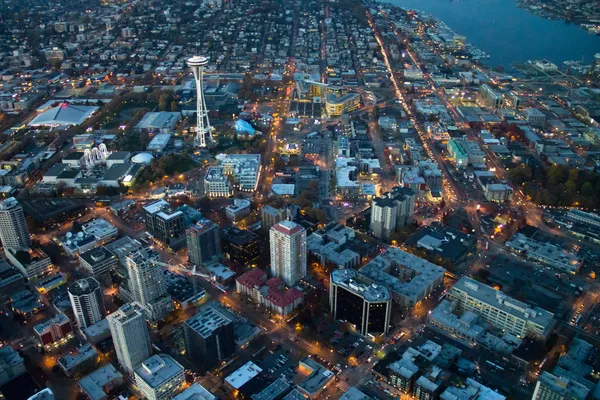 Vue aérienne des bâtiments du centre-ville — Photo